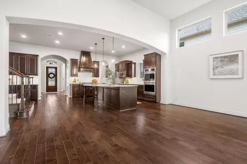 Entry Way - 915 Holly Chapple Dr, Conroe, TX 77384 photo 5 of 10