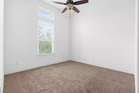 Bedroom - 915 Holly Chapple Dr, Conroe, TX 77384 photo 4 of 4