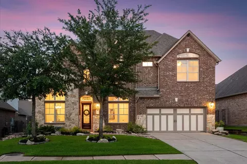 915 Holly Chapple Dr, Conroe, TX 77384