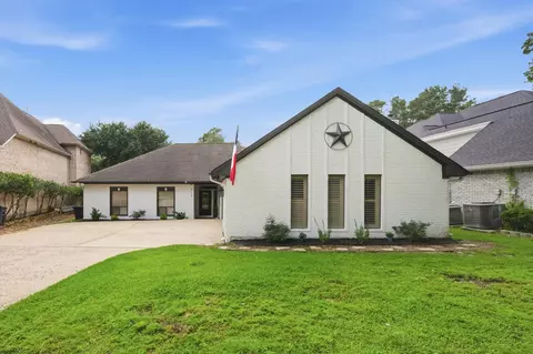3119 Willowbend Rd, Montgomery, TX 77356