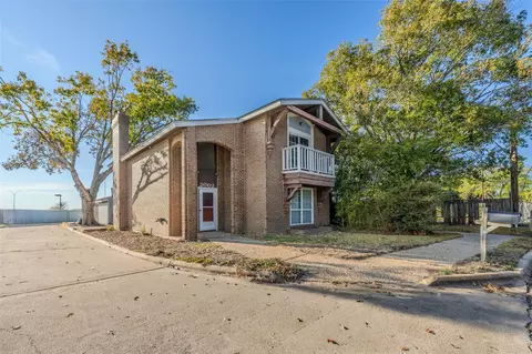 2002 S Lubbock St, Brenham, TX 77833