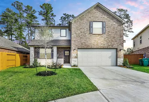 423 Black Walnut Dr, Conroe, TX 77304 photo 1