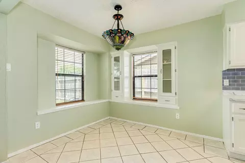 Dining - 47 Wagon Lane Loop, Angleton, TX 77515 photo 1 of 1