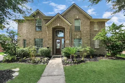 15707 Aberdeen Trails Dr, Houston, TX 77095