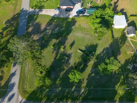 0 Spencer Dr, Jones Creek, TX 77541