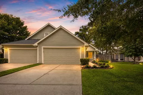 26 Greenwich Pl, Conroe, TX 77384