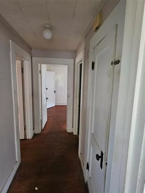 Entry Way - 676 Burch St, Jasper, TX 75951 photo 1 of 1
