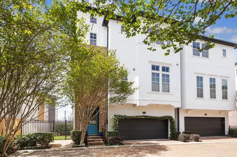 2703 Arabelle Grv, Houston, TX 77007