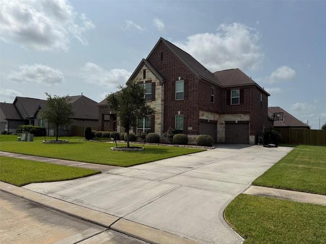 2806 Emerald Pines Ln, Iowa Colony, TX 77583