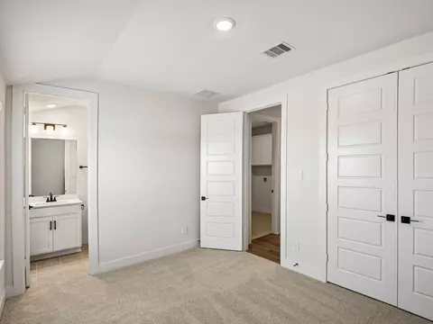 Bedroom - 3003 Clapbread Ln, Rosenberg, TX 77471 photo 10 of 12