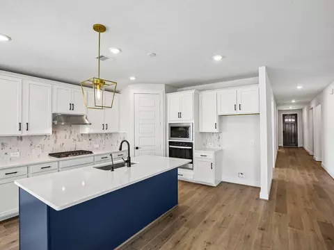Kitchen - 3003 Clapbread Ln, Rosenberg, TX 77471 photo 2 of 4