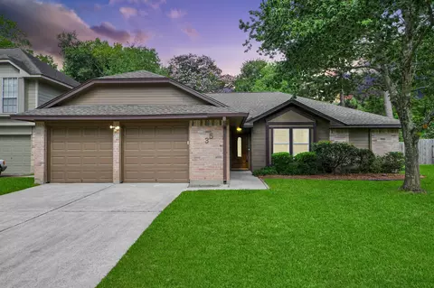35 N Morningwood Ct, The Woodlands, TX 77380