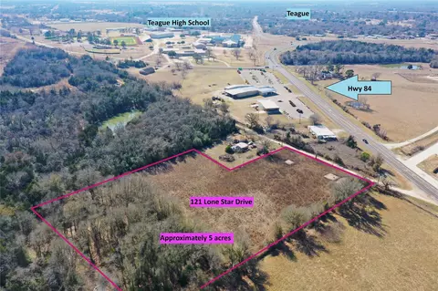 121 Lone Star Dr, Teague, TX 75860