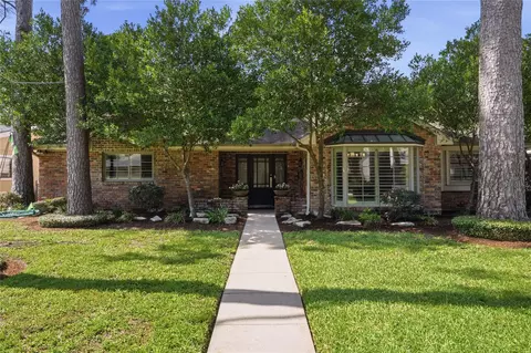 12311 Woodthorpe Ln, Houston, TX 77024
