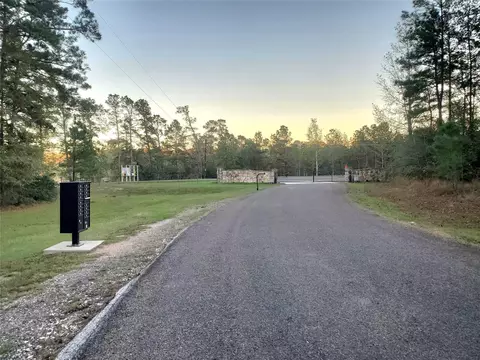 400 Pine Forest Acres, Trinity, TX 75862 photo 12
