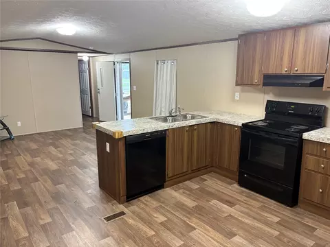 Kitchen - 1311 Big Hawg Dr, Trinity, TX 75862 photo 3 of 3