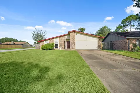 15822 Danford Dr, Houston, TX 77053