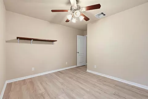 Bedroom - 28419 Ashlyn Ridge Ln, Spring, TX 77386 photo 6 of 6