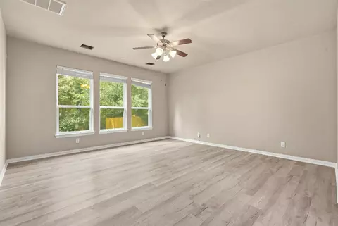 Living - 28419 Ashlyn Ridge Ln, Spring, TX 77386 photo 5 of 7