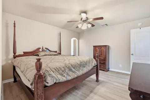 Bedroom - 28419 Ashlyn Ridge Ln, Spring, TX 77386 photo 2 of 6