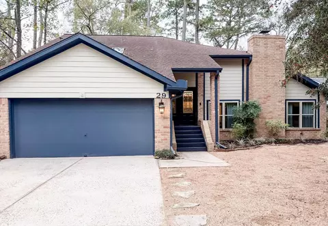 29 Pinewood Forest Ct, The Woodlands, TX 77381