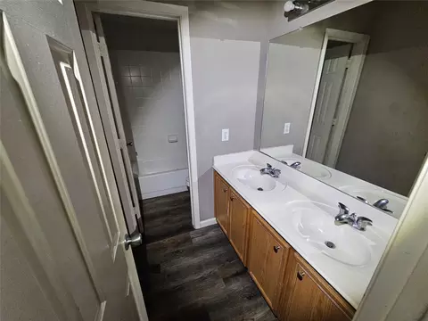 Bath - 6319 Nullarbor Ct, Katy, TX 77449 photo 2 of 2