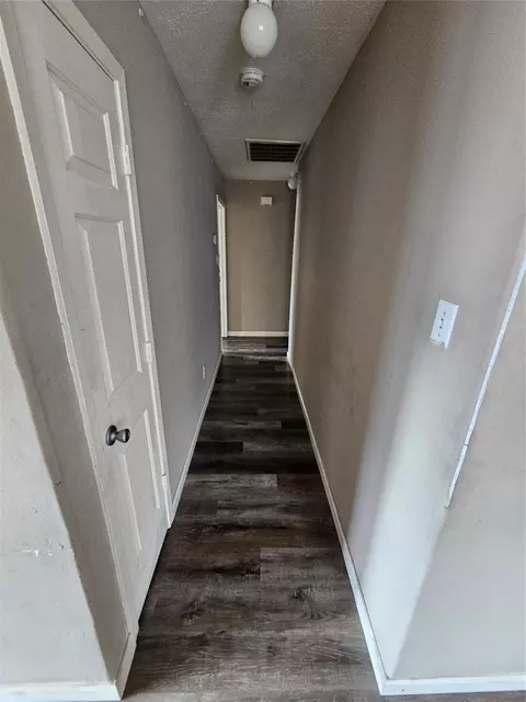 Entry Way - 6319 Nullarbor Ct, Katy, TX 77449 photo 1 of 2
