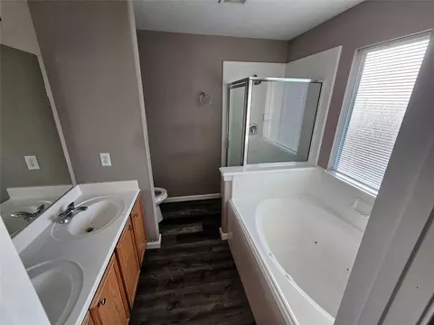 Bath - 6319 Nullarbor Ct, Katy, TX 77449 photo 1 of 2