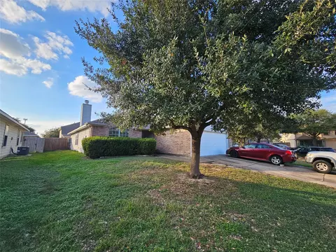 Exterior - 6319 Nullarbor Ct, Katy, TX 77449 photo 3 of 6