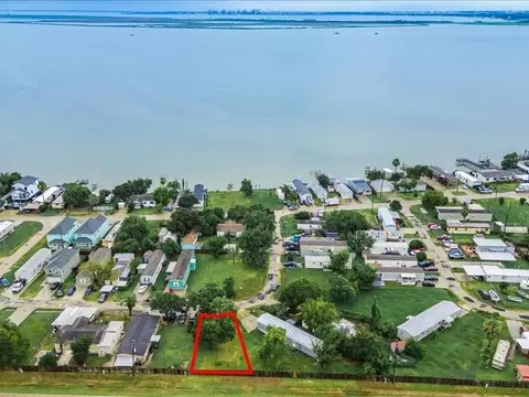 0 Canvasback N, Baytown, TX 77523