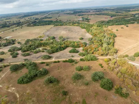 1250 Ladewig Lane - Tract 1, Schulenburg, TX 78956
