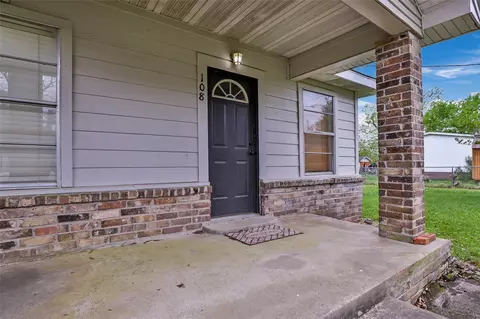 108 Spruce Ln, Daisetta, TX 77533 photo 1