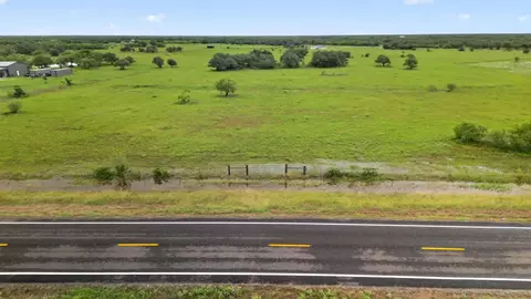 172 Highway 202, Refugio, TX 78377 photo 8
