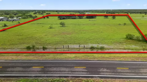 172 Highway 202, Refugio, TX 78377 photo 2