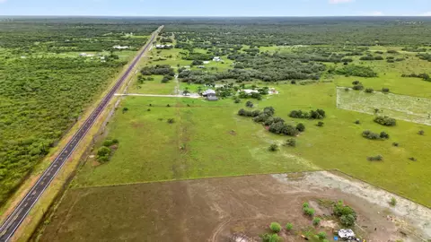 172 Highway 202, Refugio, TX 78377 photo 18