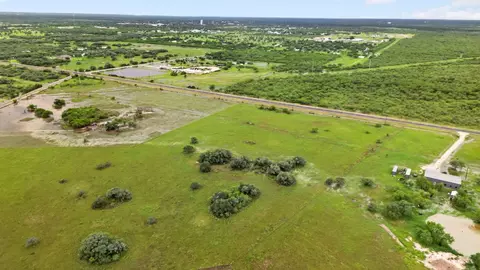172 Highway 202, Refugio, TX 78377 photo 4
