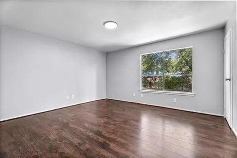 Living - 23026 Harrowby Dr, Spring, TX 77373 photo 5 of 9