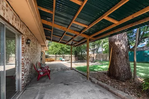 Exterior - 23026 Harrowby Dr, Spring, TX 77373 photo 4 of 10