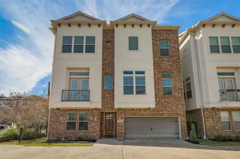 4003 Beacon Fisher Dr, Houston, TX 77018