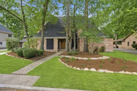 2907 Crystal Falls Dr, Houston, TX 77345