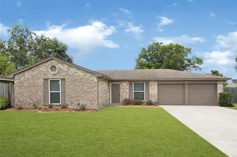 6210 Westwick Dr, Houston, TX 77072