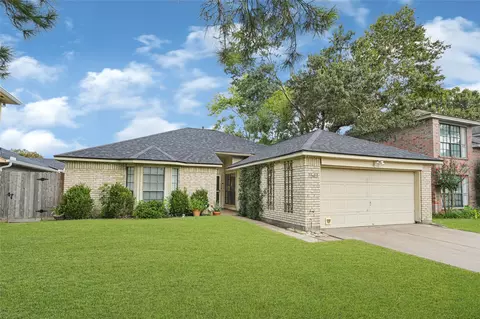 7643 Ashton Dr, Houston, TX 77095