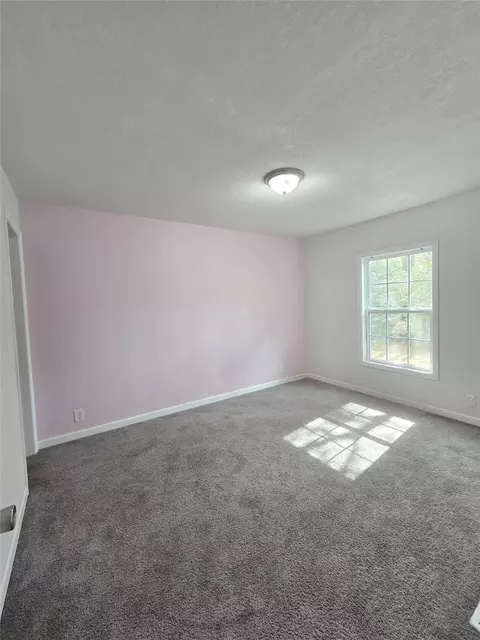 304 N Walnut Dr, Trinity, TX 75862 photo 8