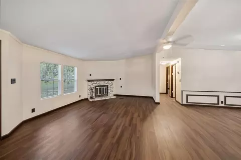 Living - 110 Charlies Lane Ln, Trinity, TX 75862 photo 3 of 8