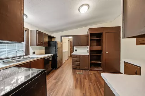 Kitchen - 110 Charlies Lane Ln, Trinity, TX 75862 photo 1 of 3