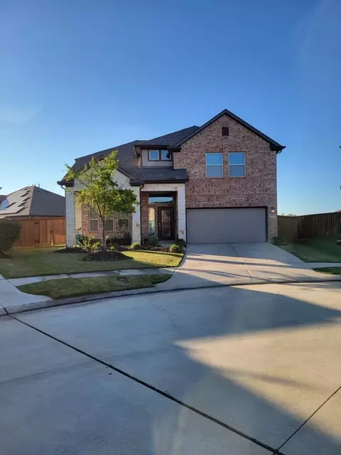 9019 Texas Lantana Ct, Cypress, TX 77433