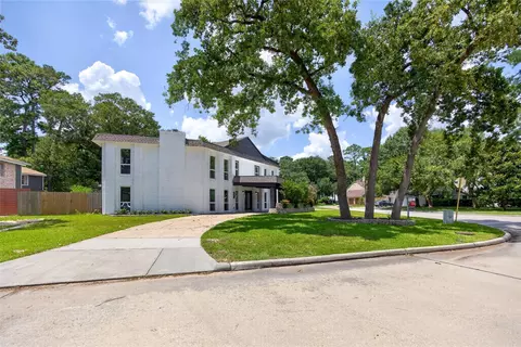 Exterior - 8002 Lichen Ln, Spring, TX 77379 photo 4 of 11