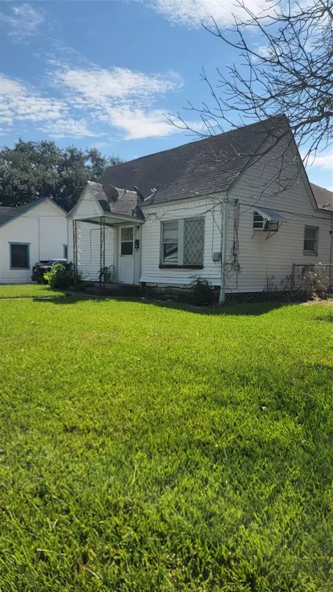 202 Jackson Ave, Pasadena, TX 77506 photo 1