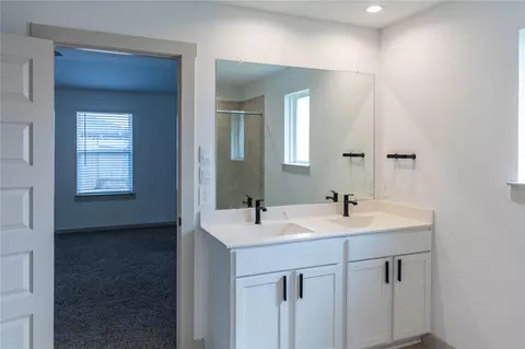 Bath - 30002 Ousel Falls Ln, Katy, TX 77494 photo 1 of 2