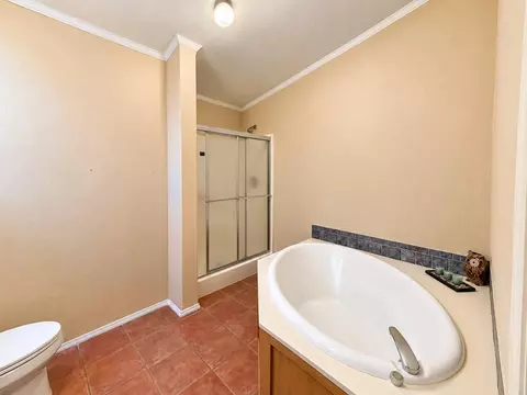 Bath - 933 Front St, Columbus, TX 78934 photo 1 of 3